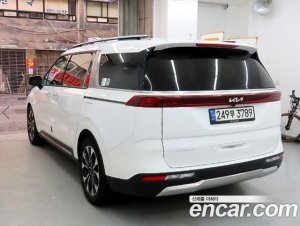 Kia Carnival 7-Seater Noblesse 2022 года из Южной Кореи