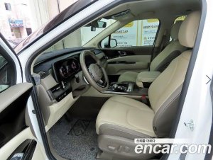 Kia Carnival 7-Seater Noblesse 2022 года из Южной Кореи