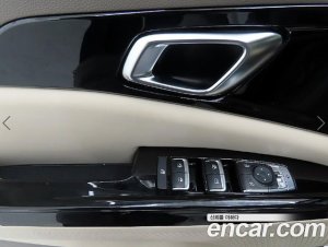 Kia Carnival 7-Seater Noblesse 2022 года из Южной Кореи