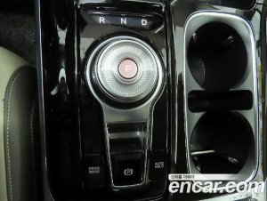 Kia Carnival 7-Seater Noblesse 2022 года из Южной Кореи