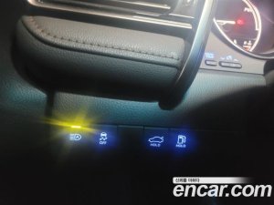 Toyota Camry 2.5 XLE HYBRID 2021 года из Южной Кореи