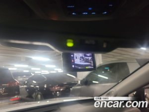 Toyota Camry 2.5 XLE HYBRID 2021 года из Южной Кореи