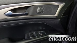 Lincoln MKZ HYBRID 2020 года из Южной Кореи