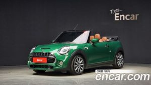 Mini Cooper Convertible DEFAULT 2020 года из Южной Кореи