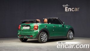 Mini Cooper Convertible DEFAULT 2020 года из Южной Кореи