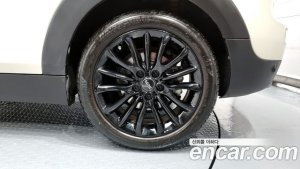 Mini Clubman High 2020 года из Южной Кореи
