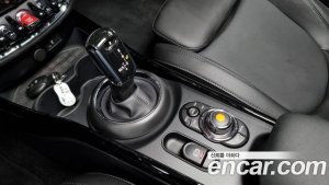 Mini Clubman High 2020 года из Южной Кореи