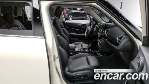 Mini Clubman High 2020 года из Южной Кореи