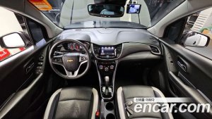 ChevroletGMDaewoo Trax 1.6 Дизель Perfect Black 2020 года из Южной Кореи