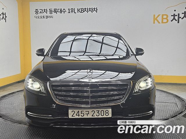 Mercedes-Benz S-Class S560L 4MATIC 2019 года из Кореи
