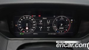 Land Rover Range Rover Velar 2.0 D240 SE 2019 года из Южной Кореи