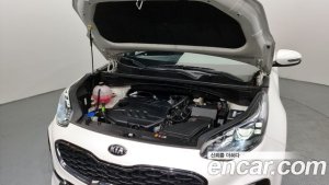 Kia Sportage Дизель 1.6 2WD 2022 года из Южной Кореи