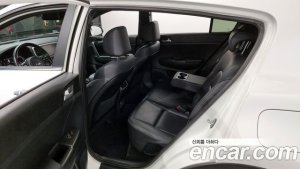 Kia Sportage Дизель 1.6 2WD 2022 года из Южной Кореи