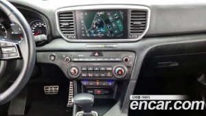 Kia Sportage Дизель 1.6 2WD 2022 года из Южной Кореи
