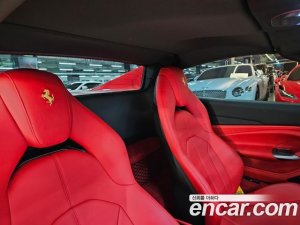 Ferrari F8 3.9 V8 2021 года из Южной Кореи