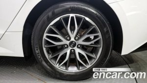 Kia K5 2.0 2020 года из Южной Кореи