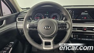 Kia K5 2.0 2020 года из Южной Кореи