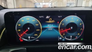 Mercedes-Benz GLB-Class GLB220 2021 года из Южной Кореи