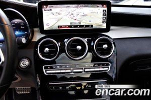 Mercedes-Benz GLC-Class GLC300 4MATIC Premium 2021 года из Южной Кореи