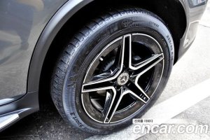 Mercedes-Benz GLC-Class GLC300 4MATIC Premium 2021 года из Южной Кореи