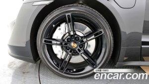 Porsche Taycan 4S 2021 года из Южной Кореи