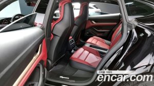 Porsche Taycan 4S 2021 года из Южной Кореи