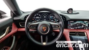 Porsche Taycan 4S 2021 года из Южной Кореи