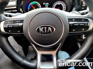 Kia K5 Prestige 2020 года из Южной Кореи