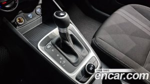 Hyundai Venue 1.6 Smart 2020 года из Южной Кореи