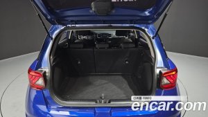 Hyundai Venue 1.6 Smart 2020 года из Южной Кореи