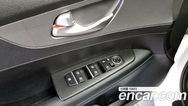 36619874_022.jpg Kia K3 Prestige 2021 года из Южной Кореи