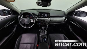 Kia Seltos Дизель 1.6 2WD 2020 года из Южной Кореи