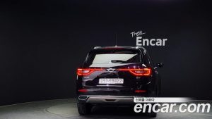 Renault-KoreaSamsung QM6 2.0 GDe RE Signature 2WD 2020 года из Южной Кореи