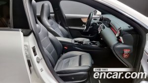 Mercedes-Benz CLA-Class CLA250 4MATIC 2021 года из Южной Кореи