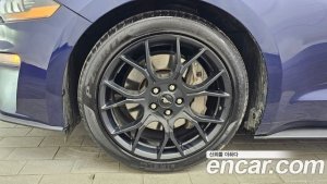 Ford Mustang Coupe 2020 года из Южной Кореи