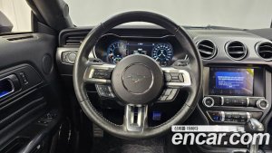 Ford Mustang Coupe 2020 года из Южной Кореи
