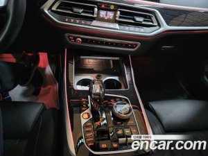 BMW X7 xDrive 30d M Sport 6인승 2020 года из Южной Кореи