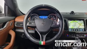 Maserati Levante 3.0 AWD 2020 года из Южной Кореи