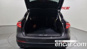 Maserati Levante 3.0 AWD 2020 года из Южной Кореи