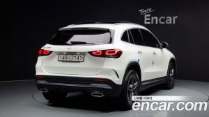 Mercedes-Benz GLA-Class GLA250 4MATIC 2020 года из Южной Кореи