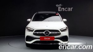 Mercedes-Benz GLA-Class GLA250 4MATIC 2020 года из Южной Кореи