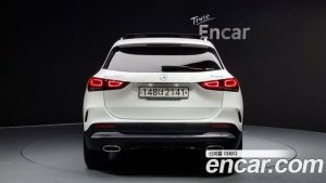 Mercedes-Benz GLA-Class GLA250 4MATIC 2020 года из Южной Кореи
