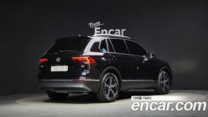 Volkswagen Tiguan 2.0 TDI Prestige 2020 года из Южной Кореи