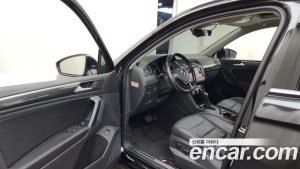 Volkswagen Tiguan 2.0 TDI Prestige 2020 года из Южной Кореи
