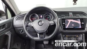 Volkswagen Tiguan 2.0 TDI Prestige 2020 года из Южной Кореи