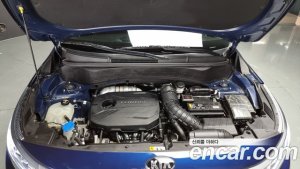 Kia Seltos Бензин 1.6 Turbo 2WD 2020 года из Южной Кореи