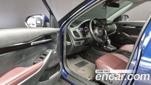 Kia Seltos Бензин 1.6 Turbo 2WD 2020 года из Южной Кореи