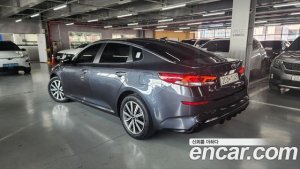 Kia K5 2.0 2020 года из Южной Кореи