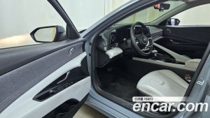 Hyundai AVANTE 1.6 2021 года из Южной Кореи