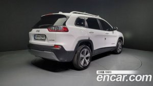 Jeep Cherokee 2.4 Limited 2WD 2021 года из Южной Кореи